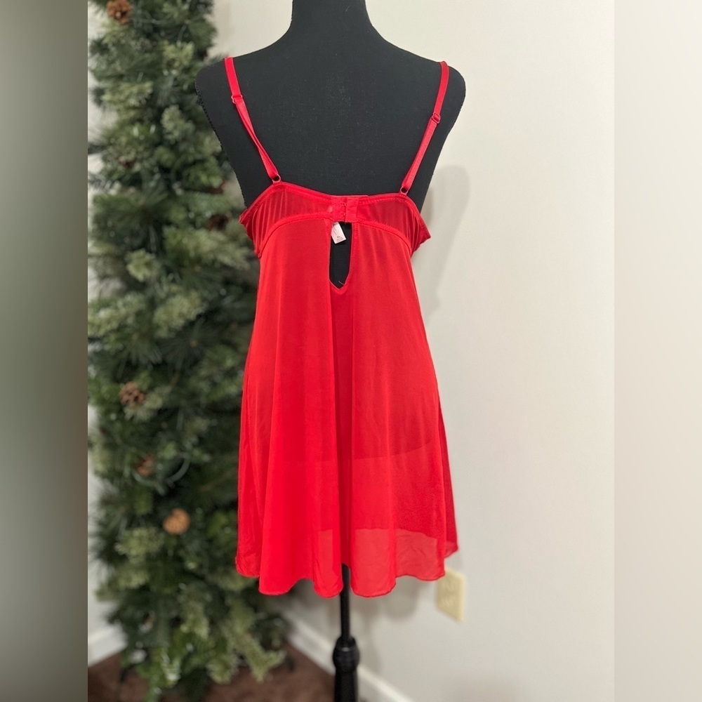 Elegant Scarlet Lace Slip Nightie - Picture 2 of 7